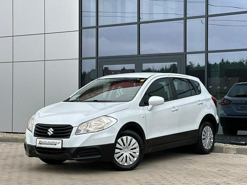 Używany Suzuki SX4 S-Cross 120 KM (88 kW) 2014 Biały SUV