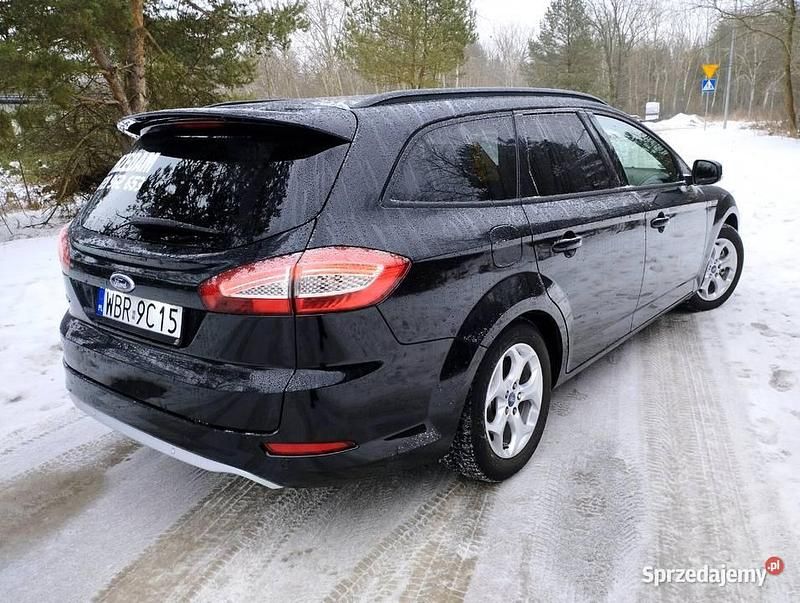 Używany Ford Mondeo 2012 Czarny Sedan/Limuzyna