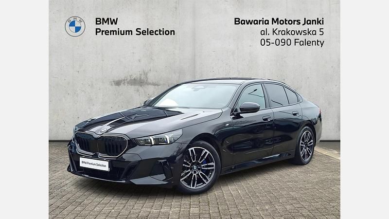Używany BMW 520 Comfort Edition 197 KM (144 kW) 2024 Czarny szafir metalizowany Sedan/Limuzyna