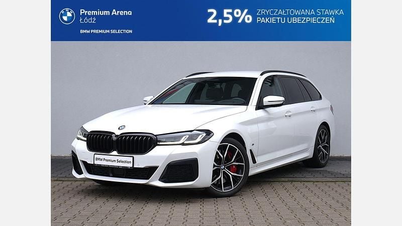 Biel alpejska Używany 2022 BMW 540 Shadowline Kombi | 239 900 zł (Uczciwa cena) - Obraz 1/3