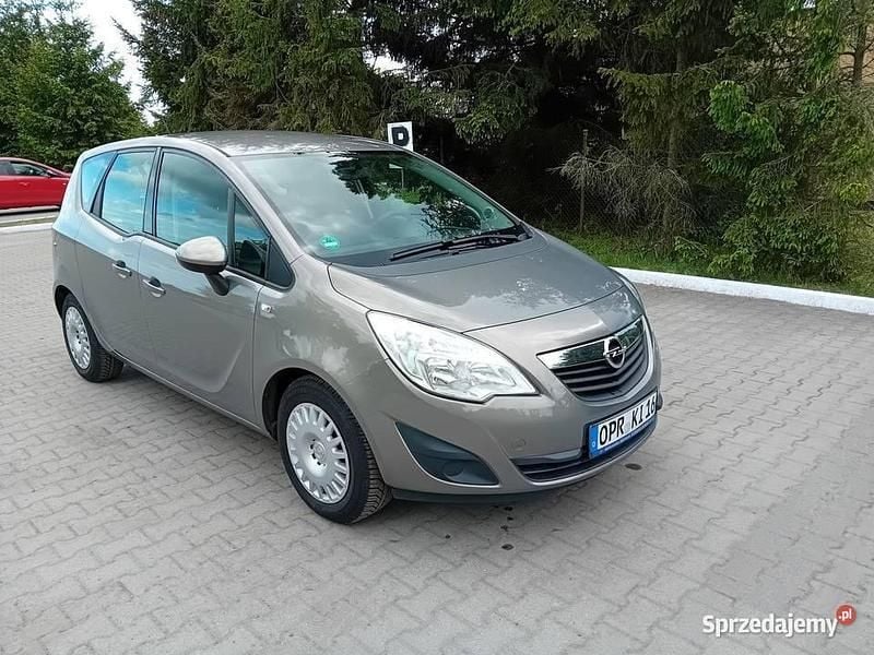 Używany Opel Meriva 2011 Minivan
