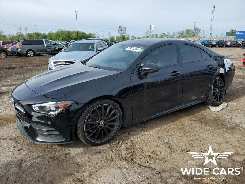 Czarny (metalik) Używany 2020 Mercedes CLA250 AMG Sedan/Limuzyna | 78 800 zł - Obraz 1/4