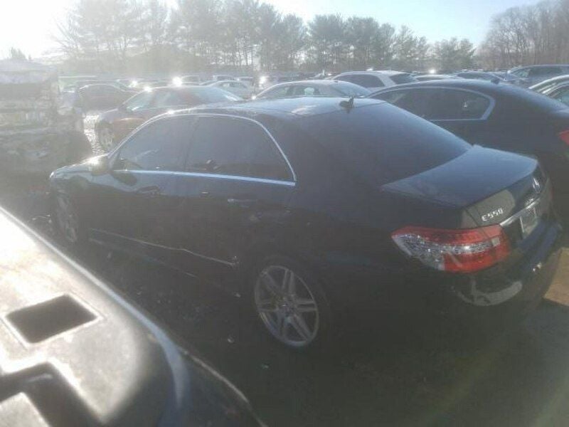 Używany Mercedes E55 AMG AMG 382 KM (280 kW) 2010 Czarny Sedan/Limuzyna