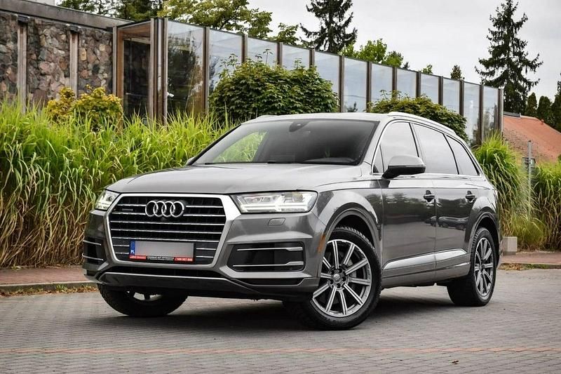 Używany Audi Q7 Comfort 252 KM (185 kW) 2018 Szary SUV