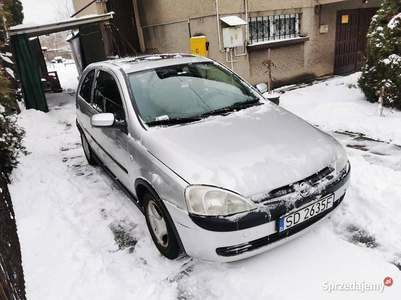 Używany Opel Corsa 2002 Srebrny Hatchback