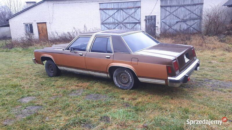 Brązowy Używany 1978 Ford LTD Sedan/Limuzyna | 11 999 zł - Obraz 1/4