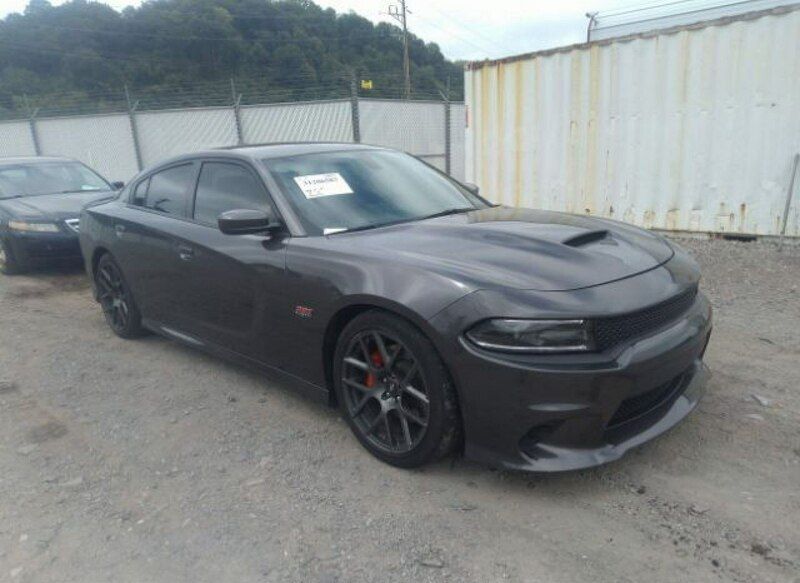 Używany Dodge Charger 485 KM (356 kW) 2018 Szary Sedan/Limuzyna