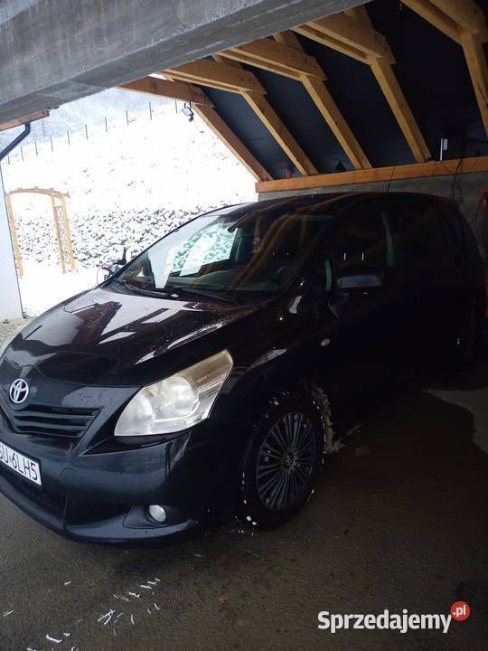 Używany 2009 Toyota Verso Minivan | 22 000 zł (Dobra cena) - Obraz 1/2