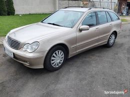 Mercedes C200