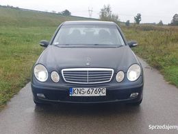 Mercedes E320