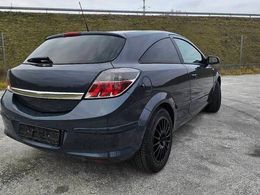 Opel Astra GTC