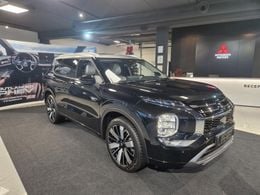 Mitsubishi Outlander P-HEV