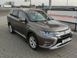 Mitsubishi Outlander P-HEV