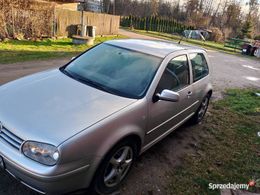 VW Golf IV