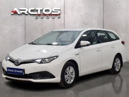 Toyota Auris Hybrid