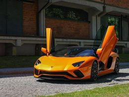 Lamborghini Aventador