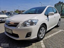 Toyota Auris Hybrid