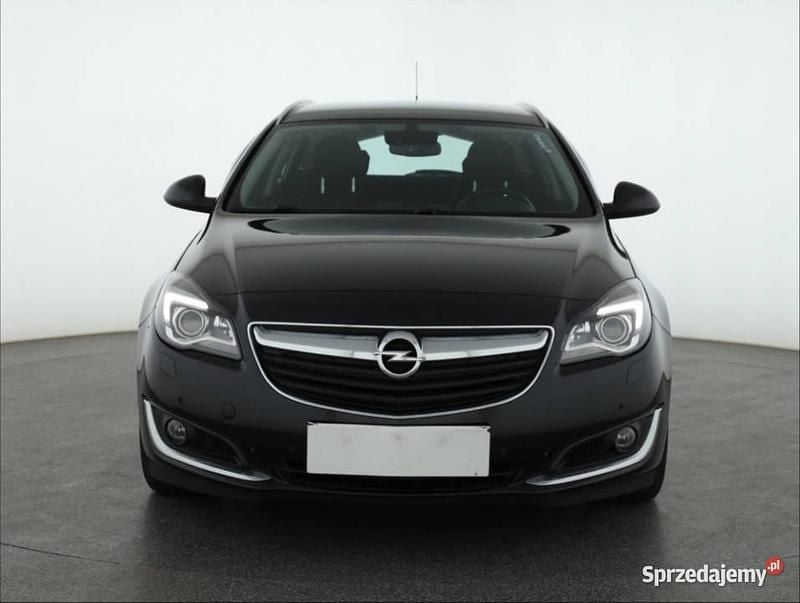 Czarny Używany 2015 Opel Insignia Kombi | 39 999 zł (Uczciwa cena) - Obraz 1/4