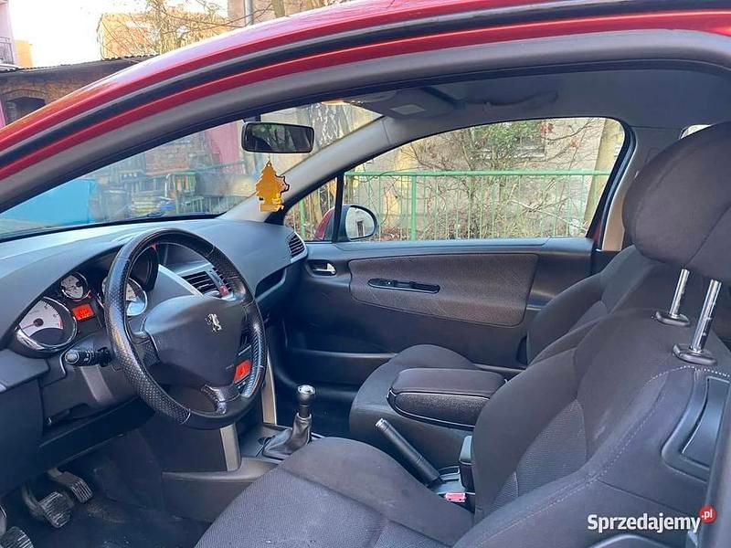 Używany Peugeot 207 2006 Czerwony Hatchback
