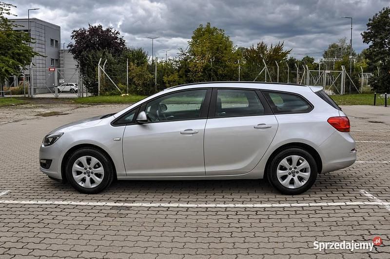 Używany 2014 Opel Astra | 15 900 zł (Dobra cena) - Obraz 1/4