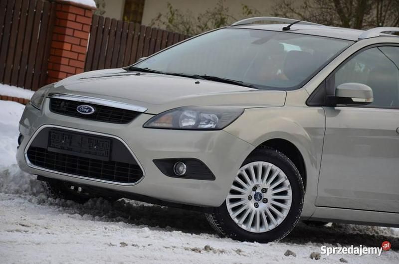 Używany Ford Focus Titanium 125 KM (91 kW) 2009 Inny kolor Kombi
