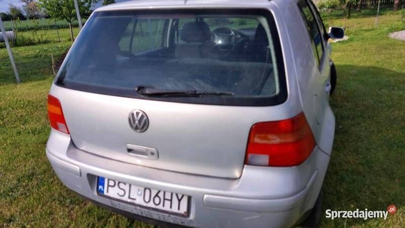 Używany VW Golf IV 90 KM (66 kW) 1998 Srebrny Sedan/Limuzyna