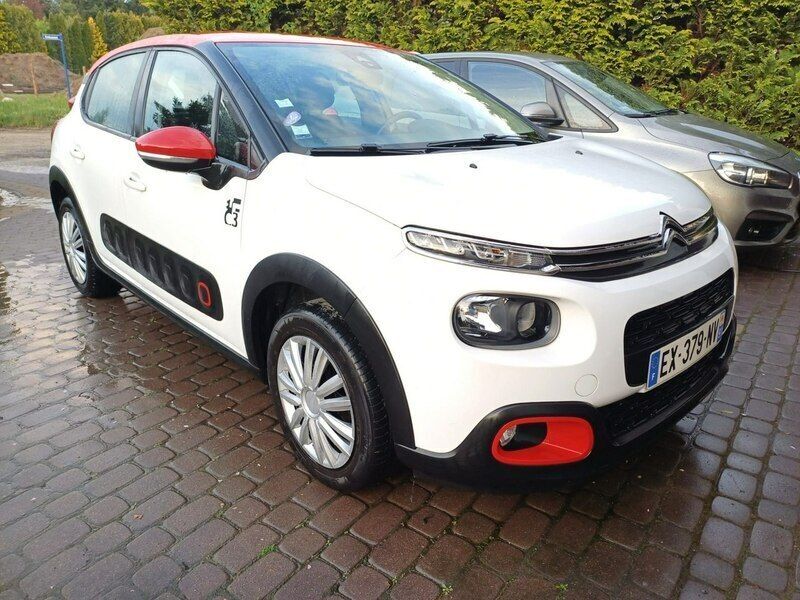 Biały Używany 2018 Citroën C3 Hatchback | 31 999 zł (Dobra cena) - Obraz 1/4