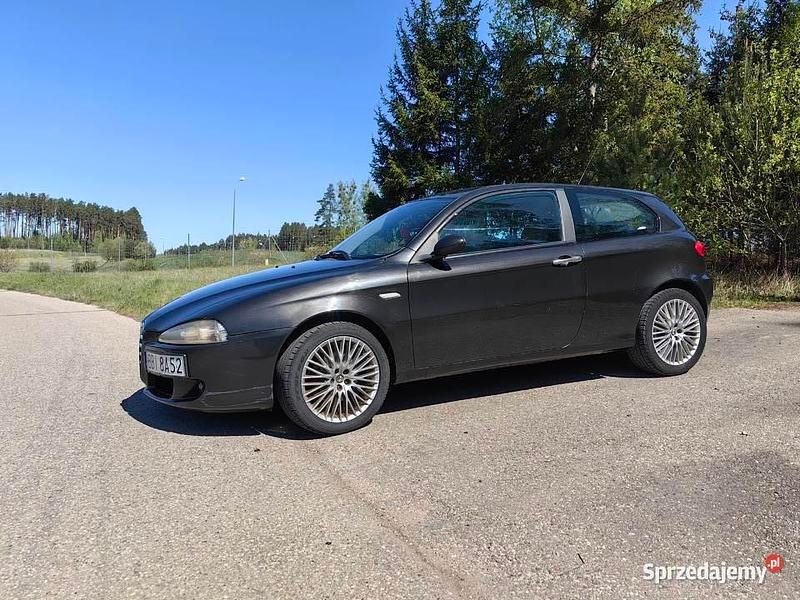 Używany 2005 Alfa Romeo 147 Hatchback | 4000 zł (Uczciwa cena) - Obraz 1/4