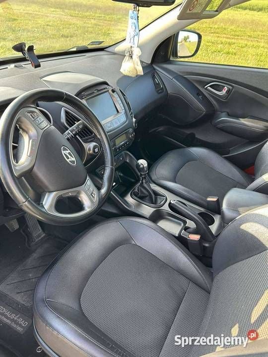 Czarny Używany 2015 Hyundai ix35 SUV | 40 900 zł (Dobra cena) - Obraz 1/4