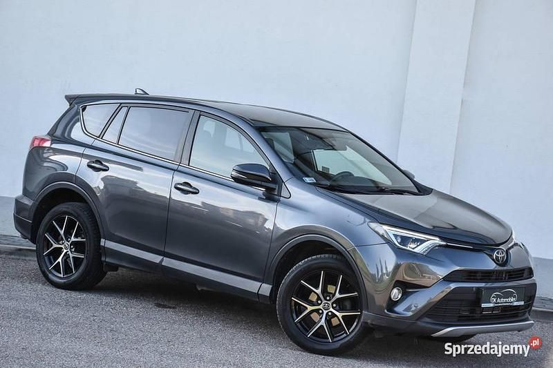 Czarny Używany 2016 Toyota RAV4 Premium SUV | 64 899 zł - Obraz 1/4