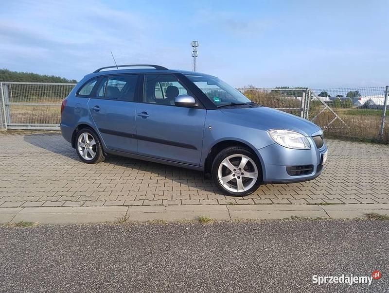 Niebieski Używany 2008 Skoda Fabia Hatchback | 12 900 zł (Uczciwa cena) - Obraz 1/4