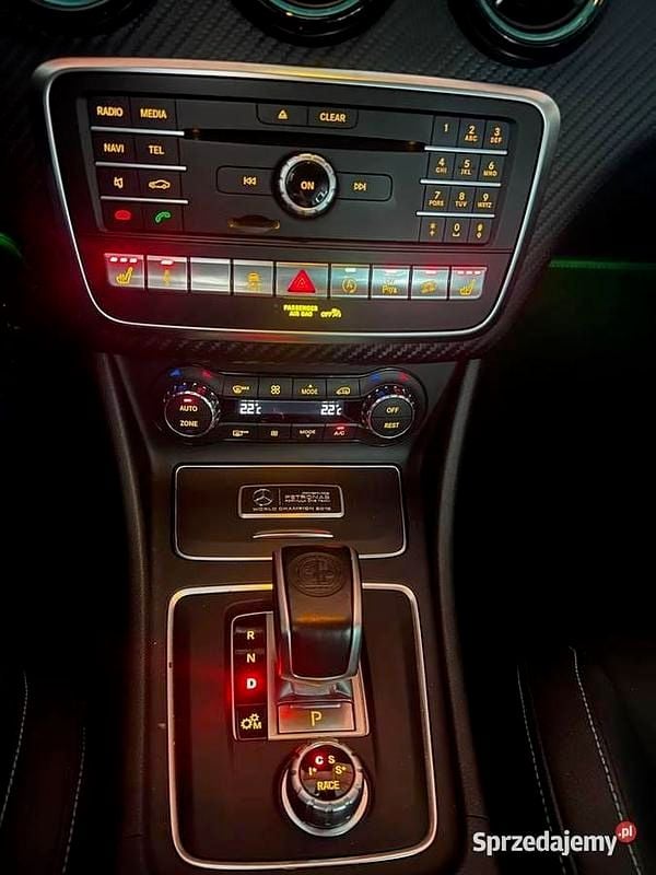 Używany Mercedes A45 AMG AMG 2016 Srebrny Hatchback