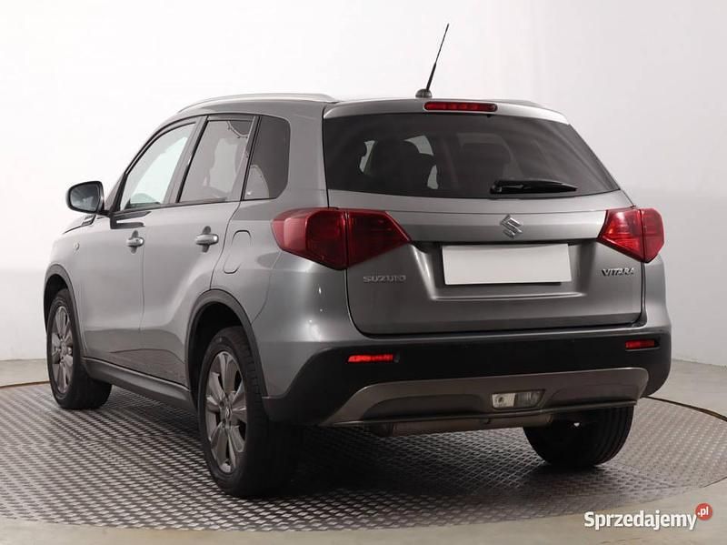 Używany Suzuki Vitara 2018 Szary SUV