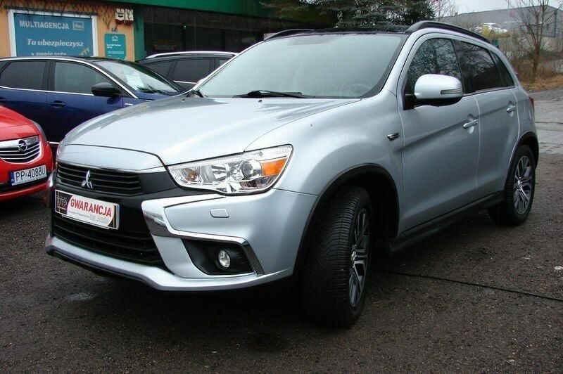 Srebrny Używany 2017 Mitsubishi ASX SUV | 46 900 zł (Dobra cena) - Obraz 1/4