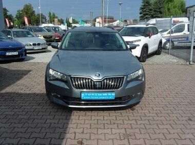 Szary Używany 2017 Skoda Superb Kombi | 59 800 zł (Drogi) - Obraz 1/4