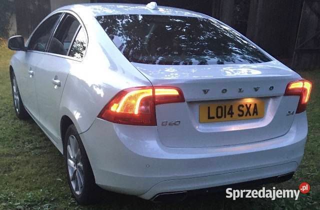 Używany Volvo S60 SE 2014 Sedan/Limuzyna