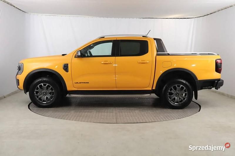 Używany Ford Ranger 2023 Złoty Pickup