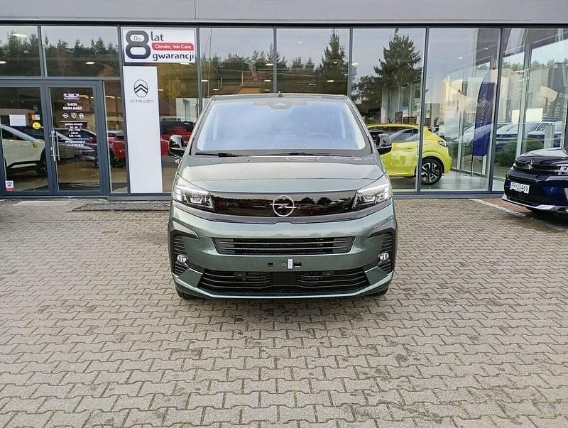 Nowe Opel Zafira Business 177 KM (130 kW) 2025 Zielony Minivan