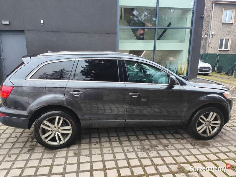 Brązowy Używany 2007 Audi Q7 SUV | 27 900 zł - Obraz 1/4