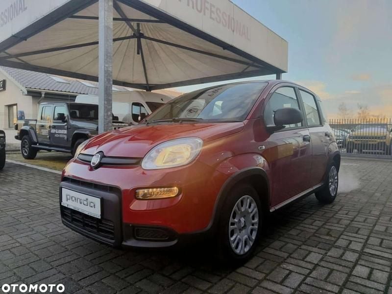 Lakier pastelowy czerwony passione Nowe 2025 Fiat Panda Icon Hatchback | 62 568 zł (Uczciwa cena) - Obraz 1/4