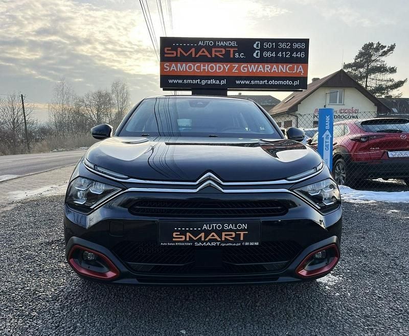 Używany Citroën C4 130 KM (95 kW) 2022 Czarny Hatchback