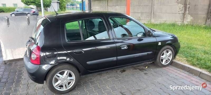 Inny kolor Używany 2004 Renault Clio II Hatchback | 8500 zł (Drogi) - Obraz 1/4