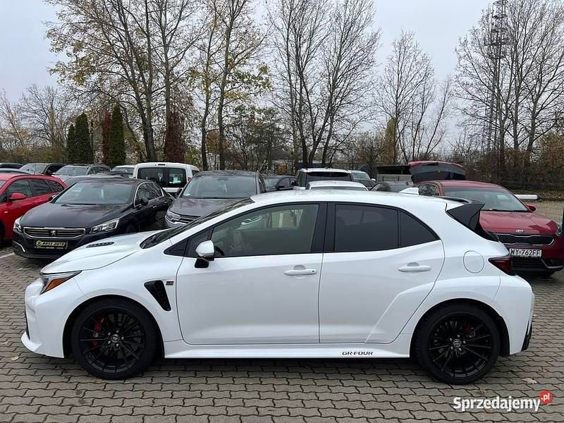 Używany Toyota Corolla 2023 Biały Hatchback