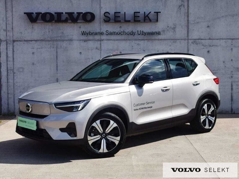 Srebrny Używany 2023 Volvo XC40 SUV | 169 000 zł (Dość drogi) - Obraz 1/3
