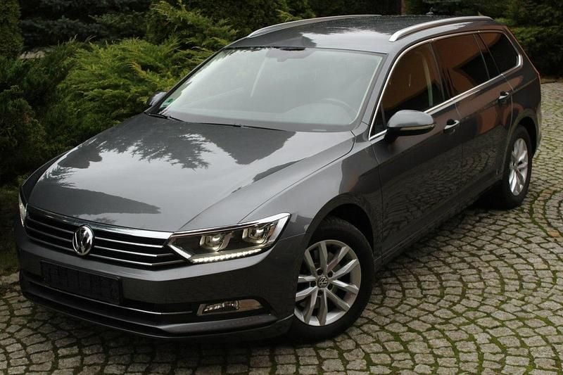 Używany VW Passat 150 KM (110 kW) 2016 Szary Kombi
