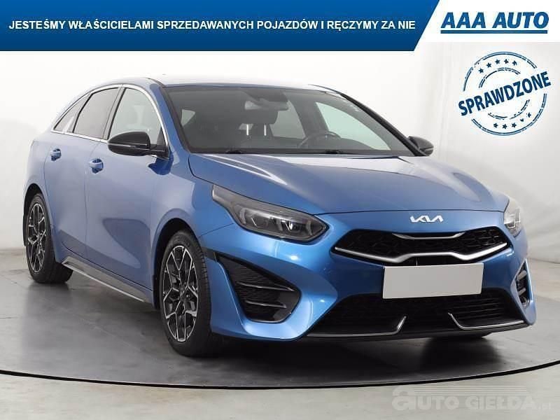 Używany Kia ProCeed 160 KM (117 kW) 2021 Błękitny Hatchback