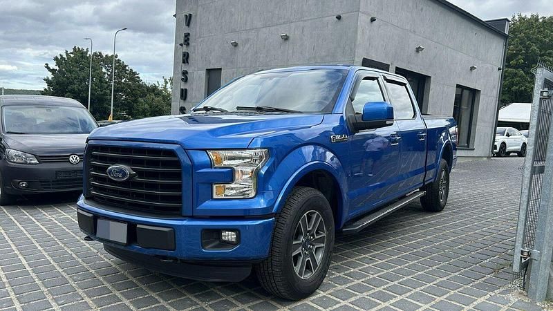 Czarny Używany 2016 Ford F-150 XLT Pickup | 124 000 zł - Obraz 1/4