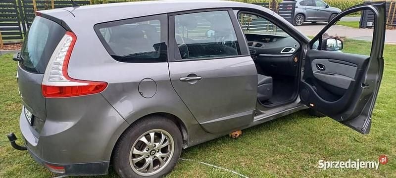 Brązowy Używany 2012 Renault Grand Scénic III Minivan | 22 800 zł - Obraz 1/4