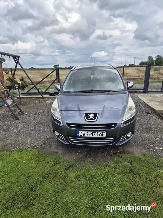 Używany Peugeot 5008 Allure 150 KM (110 kW) 2011 Minivan