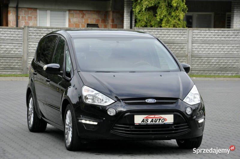Czarny Używany 2014 Ford S-MAX Titanium Minivan | 34 900 zł (Super Cena) - Obraz 1/4